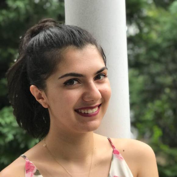 Meet your Posher, Jess - Picture 1 of 1